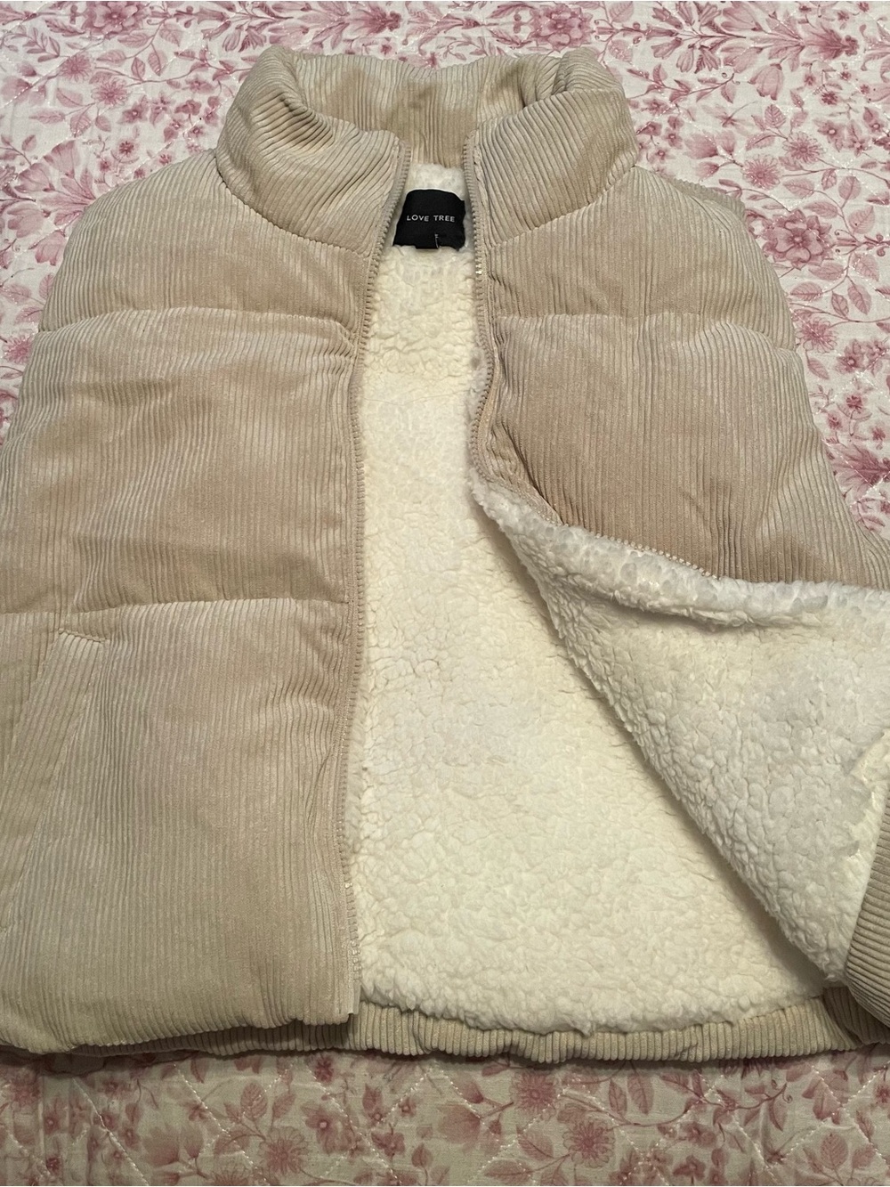 Love Tree Cream Corduroy Sherpa Vest